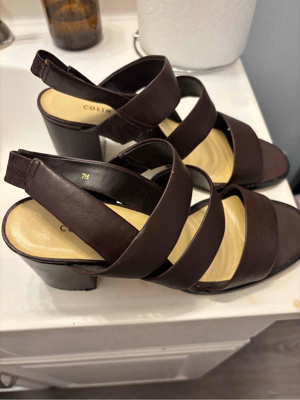 Colin Stuart Brown Leather Crisscross Block Heel Sandals